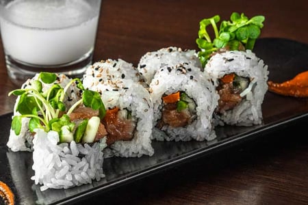 Photo of Spicy Tuna Roll from Rim Asian Bistro.